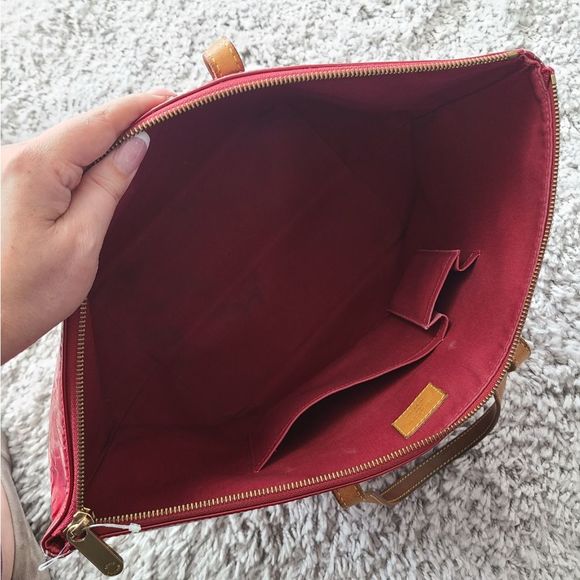 LOUIS VUITTON Monogram Vernis Bellevue GM - Picture 10 of 12